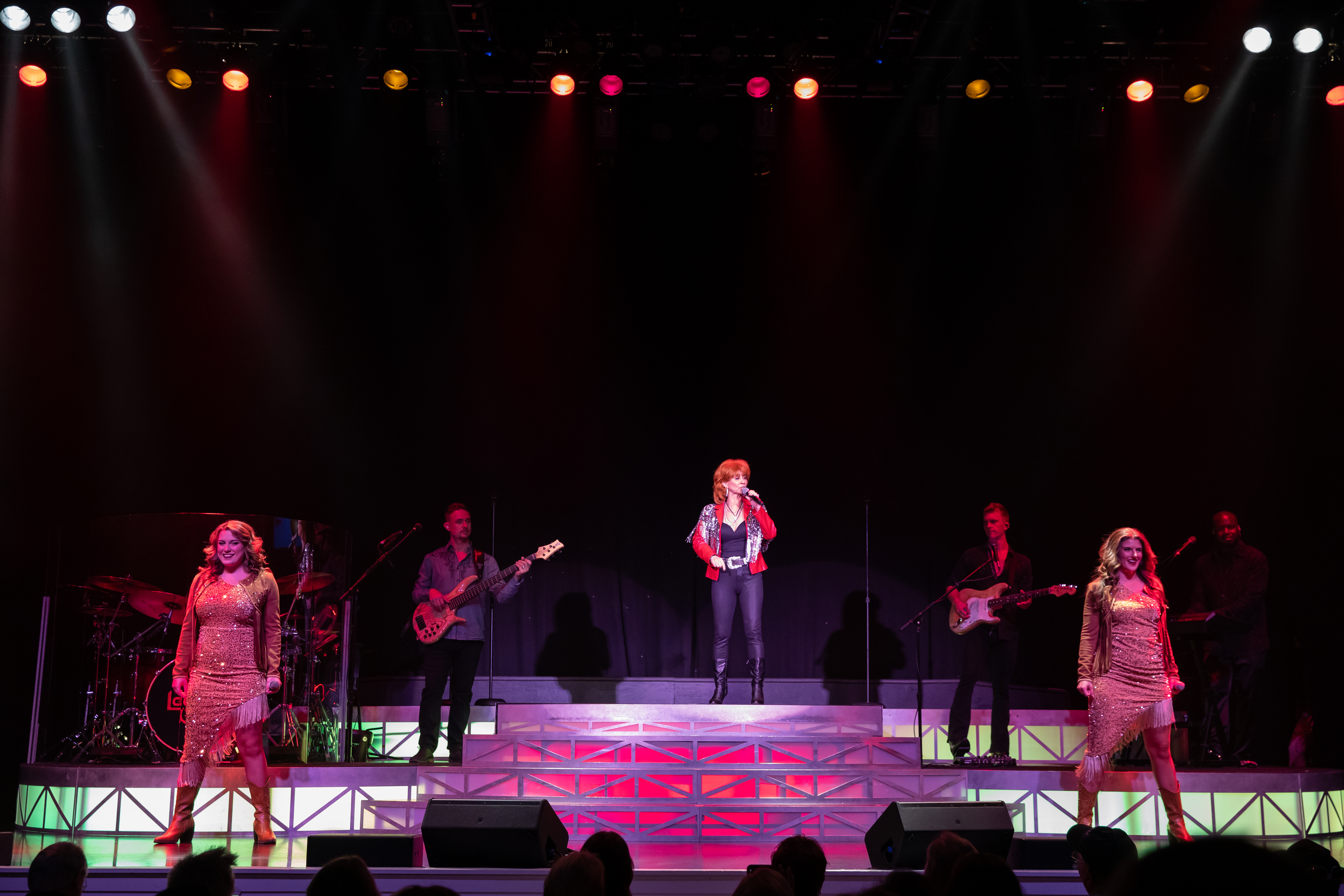 LEGENDS IN CONCERT CORRIE SACHS AS REBA MCENTIRE