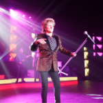 LEGENDS IN CONCERT ROB CAUDILL AS ROD STEWART